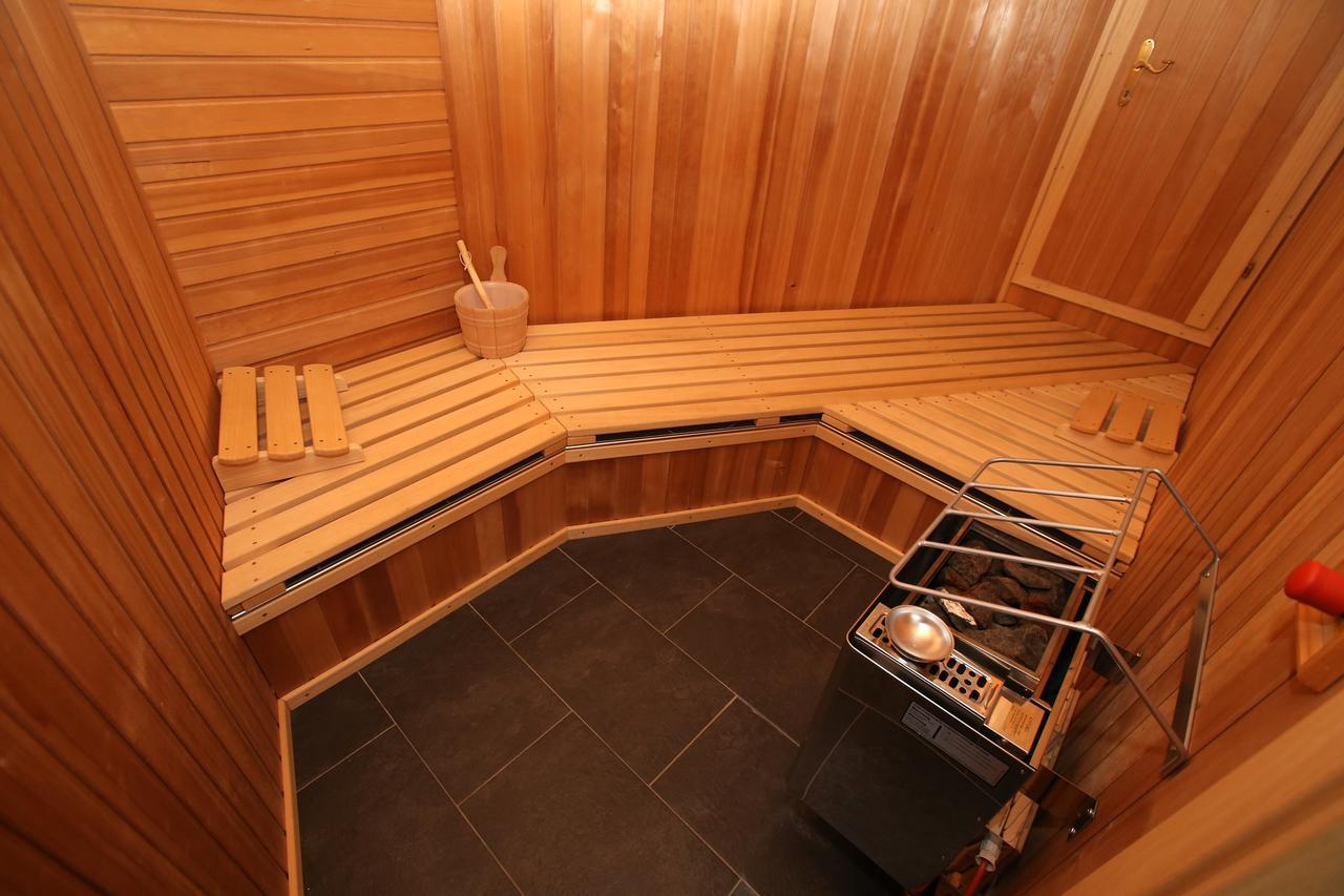 **** Panorama Apartments Matrei in Osttirol Bagian luar foto