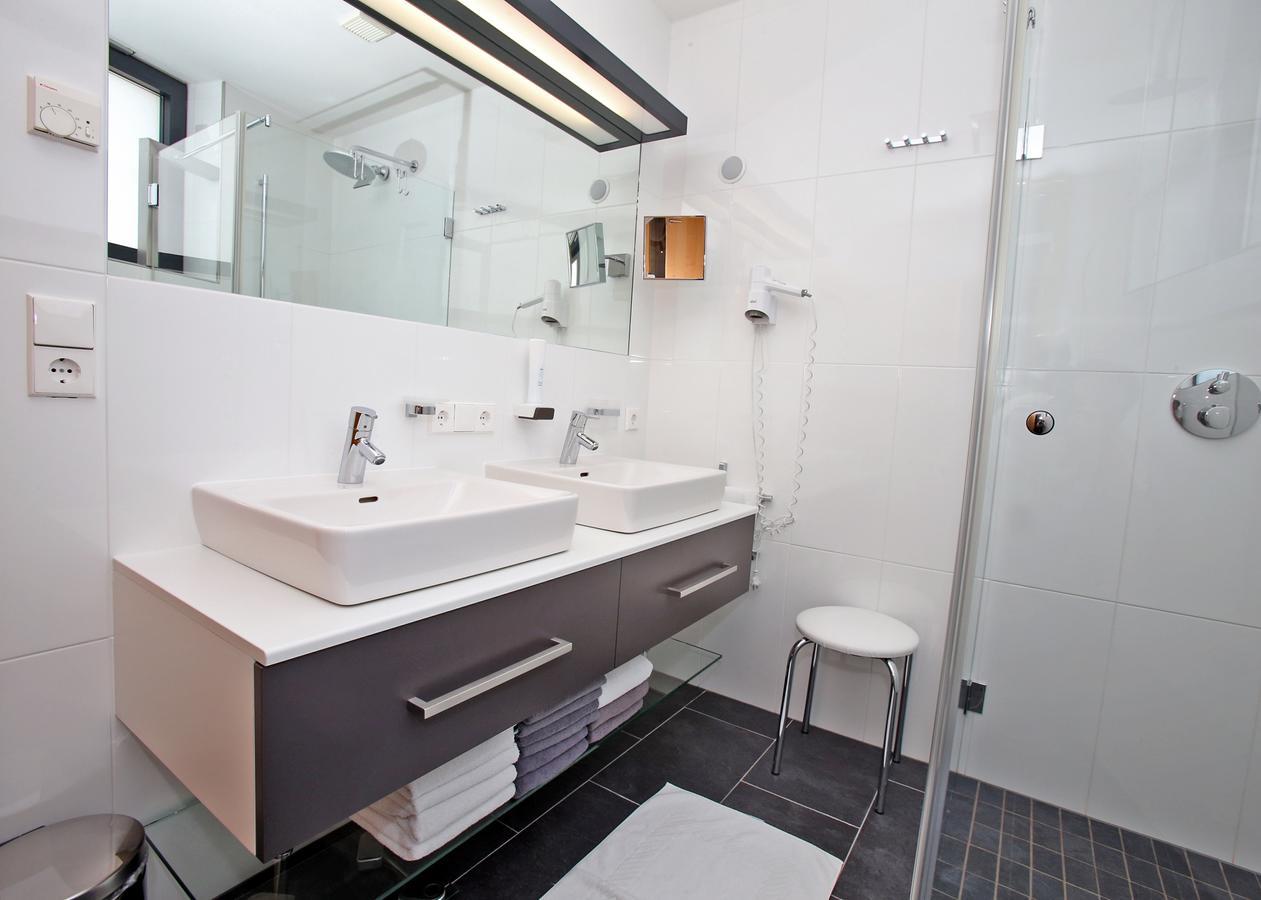 **** Panorama Apartments Matrei in Osttirol Bagian luar foto